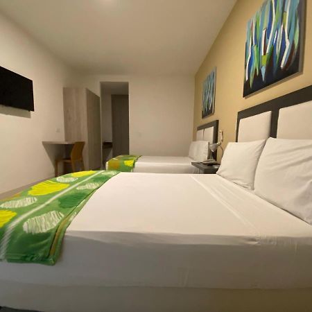 Hotel La Esperanza Ciudad Jardin Cali Exteriör bild